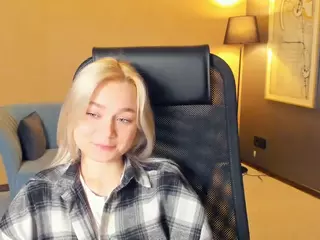 AlodiaBucker's Live Sex Cam Show