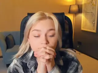 AlodiaBucker's Live Sex Cam Show
