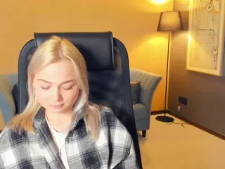 AlodiaBucker's Live Sex Cam Show