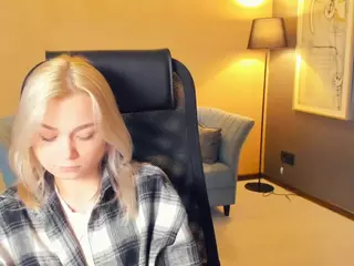 AlodiaBucker's Live Sex Cam Show