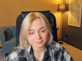 AlodiaBucker's Live Sex Cam Show