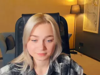 AlodiaBucker's Live Sex Cam Show