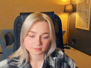 AlodiaBucker's Live Sex Cam Show