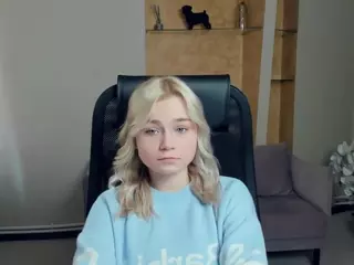 AlodiaBucker's Live Sex Cam Show