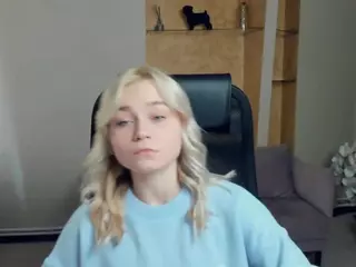 AlodiaBucker's Live Sex Cam Show