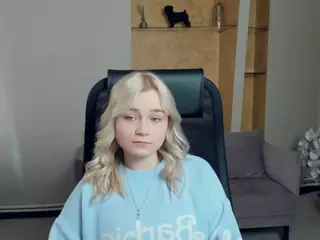 AlodiaBucker's Live Sex Cam Show