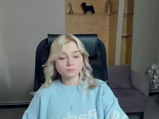 AlodiaBucker's Live Sex Cam Show