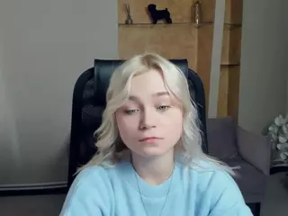 AlodiaBucker's Live Sex Cam Show