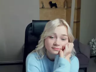 AlodiaBucker's Live Sex Cam Show