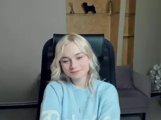 AlodiaBucker's Live Sex Cam Show