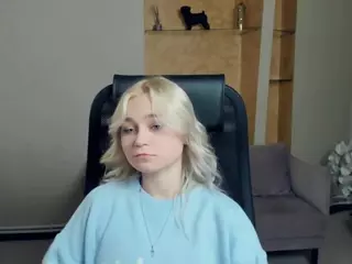 AlodiaBucker's Live Sex Cam Show