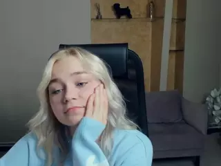 AlodiaBucker's Live Sex Cam Show