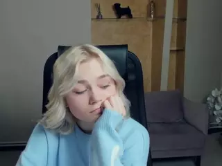 AlodiaBucker's Live Sex Cam Show