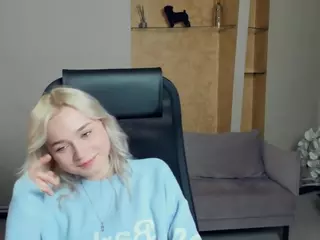 AlodiaBucker's Live Sex Cam Show