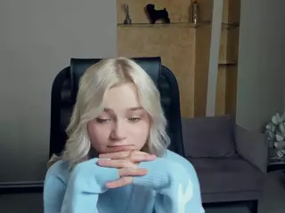 AlodiaBucker's Live Sex Cam Show