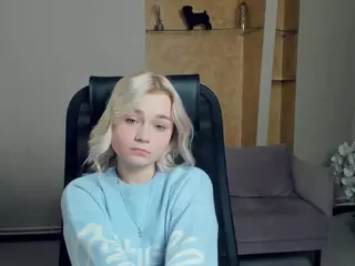 AlodiaBucker's Live Sex Cam Show
