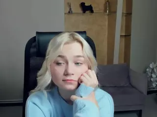 AlodiaBucker's Live Sex Cam Show