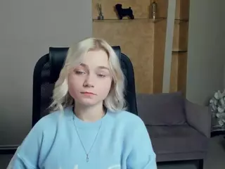 AlodiaBucker's Live Sex Cam Show