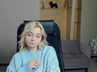 AlodiaBucker's Live Sex Cam Show