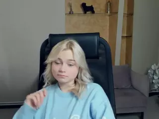 AlodiaBucker's Live Sex Cam Show