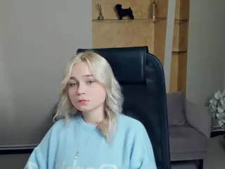 AlodiaBucker's Live Sex Cam Show