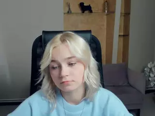 AlodiaBucker's Live Sex Cam Show