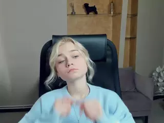 AlodiaBucker's Live Sex Cam Show