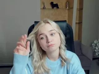 AlodiaBucker's Live Sex Cam Show