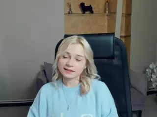 AlodiaBucker's Live Sex Cam Show