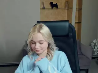 AlodiaBucker's Live Sex Cam Show