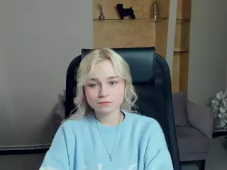 AlodiaBucker's Live Sex Cam Show
