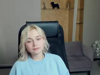 AlodiaBucker's Live Sex Cam Show