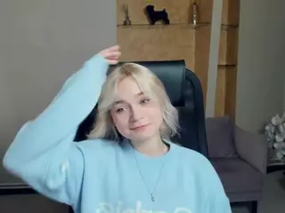 AlodiaBucker's Live Sex Cam Show