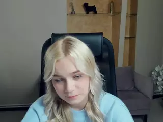 AlodiaBucker's Live Sex Cam Show