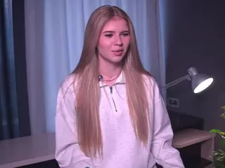 FlairHessey's Live Sex Cam Show