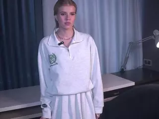 FlairHessey's Live Sex Cam Show