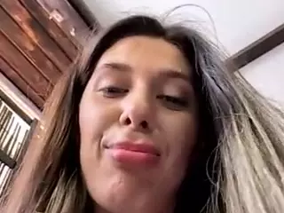jaklinesexxy's Live Sex Cam Show