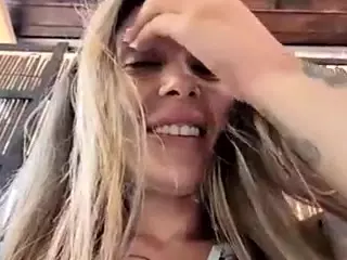 jaklinesexxy's Live Sex Cam Show