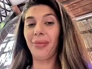 jaklinesexxy's Live Sex Cam Show