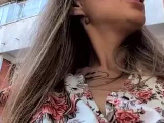 jaklinesexxy's Live Sex Cam Show
