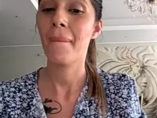 jaklinesexxy's Live Sex Cam Show