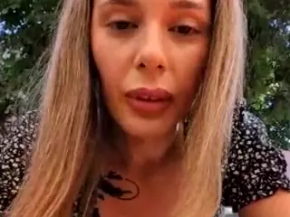 jaklinesexxy's Live Sex Cam Show
