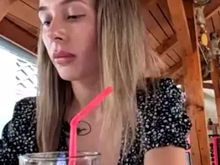 jaklinesexxy's Live Sex Cam Show