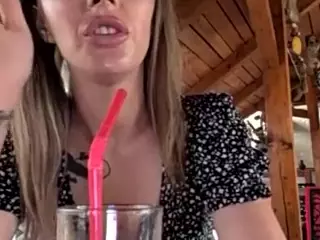 jaklinesexxy's Live Sex Cam Show