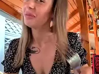 jaklinesexxy's Live Sex Cam Show