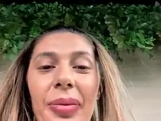 jaklinesexxy's Live Sex Cam Show