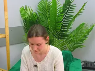 SilviaCleverley's Live Sex Cam Show