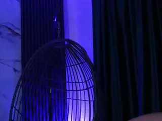 SpicyMaple's Live Sex Cam Show