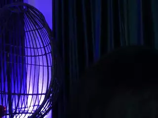 SpicyMaple's Live Sex Cam Show