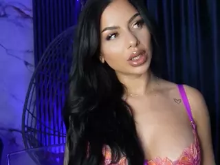SpicyMaple's Live Sex Cam Show